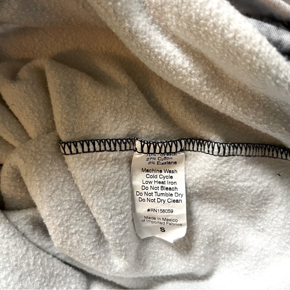 Oversized Women’s Crewneck Sweatshirt - Picture 5 of 6